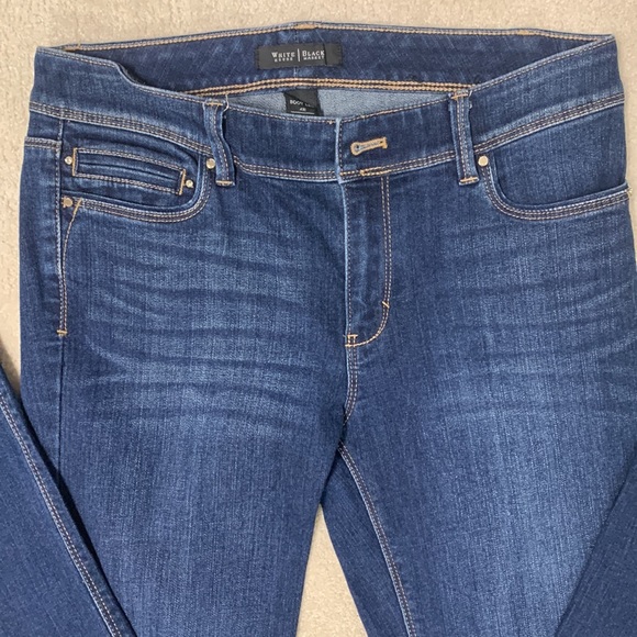 White House Black Market boot leg blue jeans - Picture 2 of 10